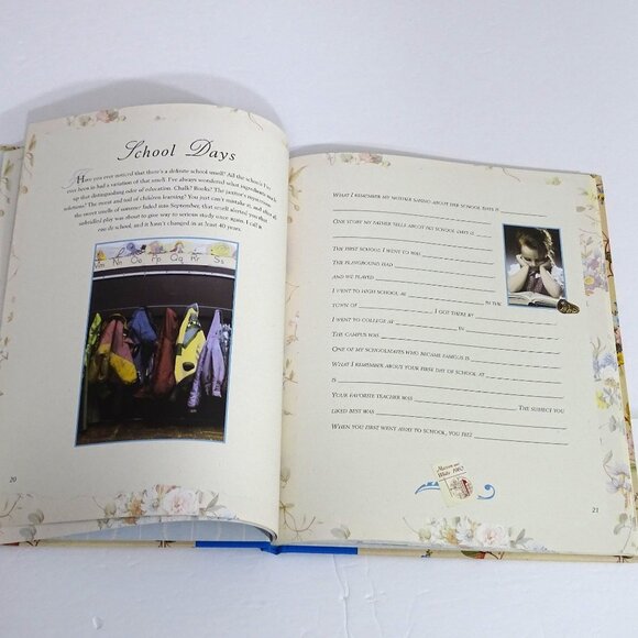 A Mothers Memories Keepsake Book Sharing Precious Moments Hardback Scrapbook - Picture 6 of 7